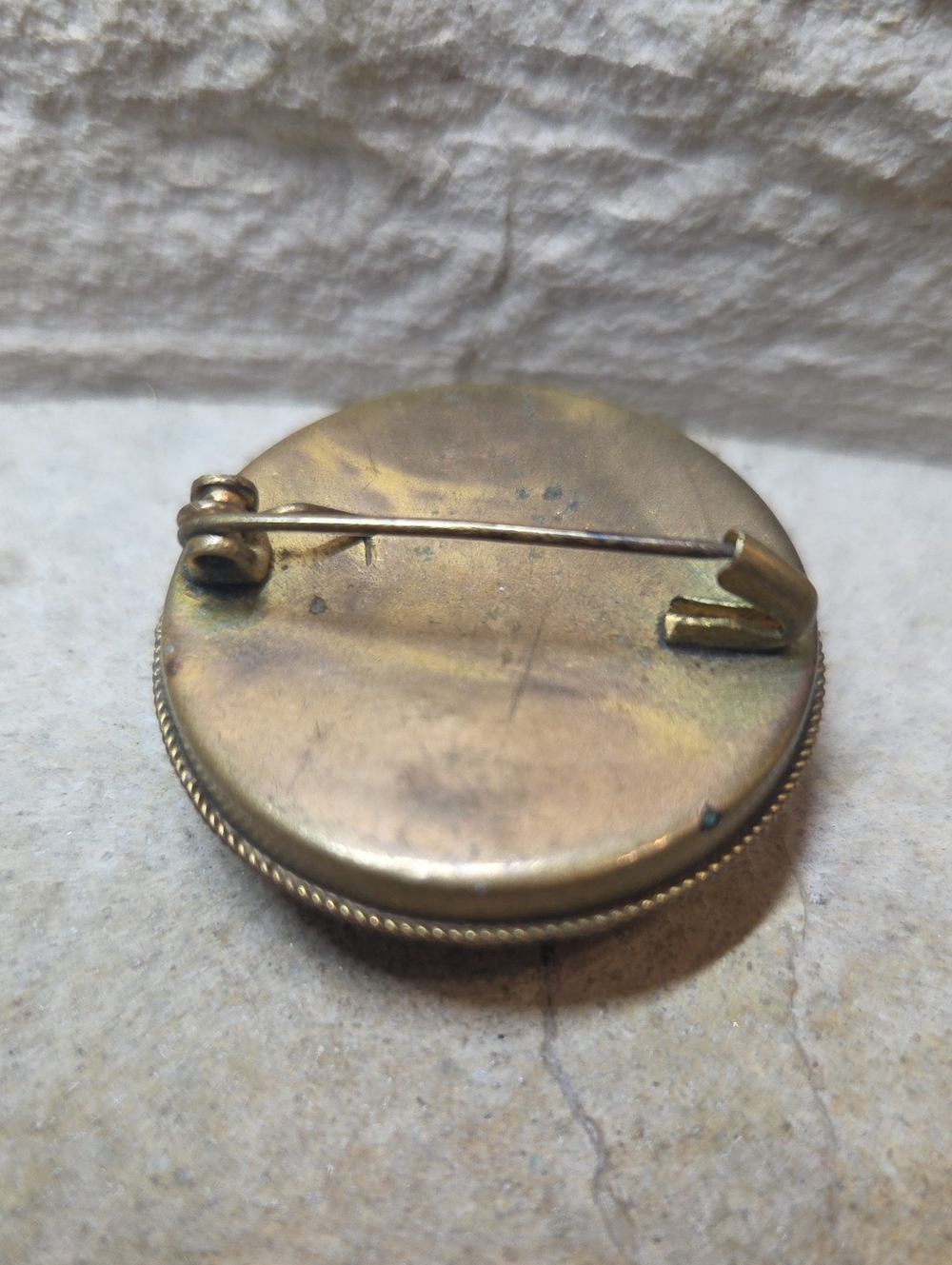 Vintage Floral Micro Mosaic Brooch with Brass Accents - Picture 4 of 5